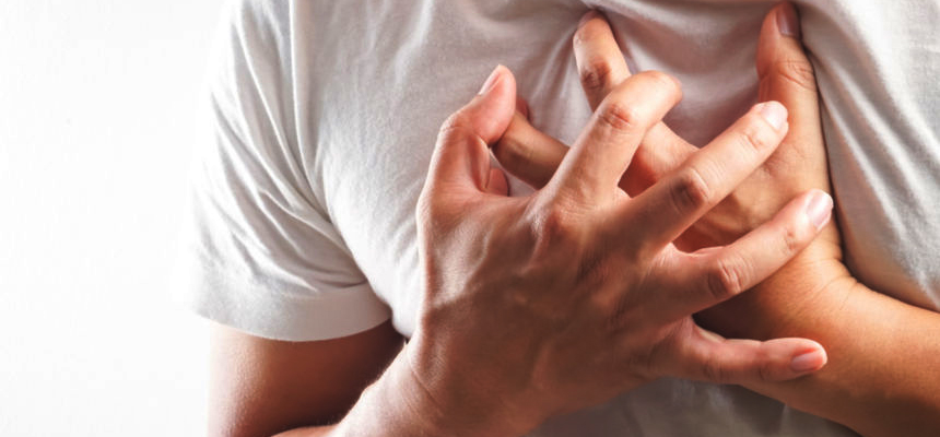 AM I HAVING A PANIC ATTACK?