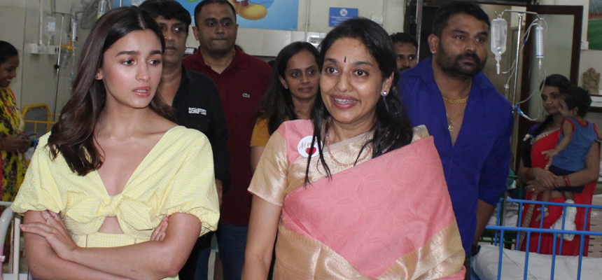 Renowned Bollywood Actress Alia Bhatt Supports the Cause Art For Heart 