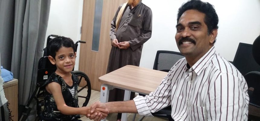Rare surgery performed on 11 year old boy in Gleneagles Hospital Lakdib ka pul