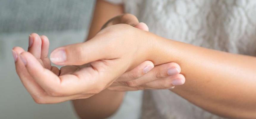 RHEUMATOID ARTHRITIS ITâ€™S CURABLE BUT CAN BECOME FATAL IF IGNORED 