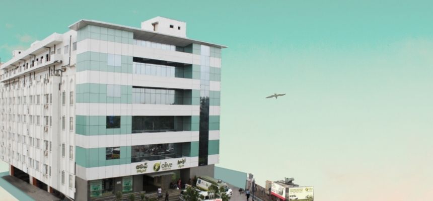 6 MONTHS OLD TERRIBLE TRIAD OF ELBOW DISLOCATION SUCCESSFULLY TREATED AT OLIVE HOSPITALS