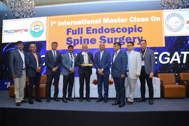 IMPARTING HOPE, DEBUNKING MYTHS OF SPINE SURGERY AT INDIA’S FIRST INTERNATIONAL MASTER CLASS