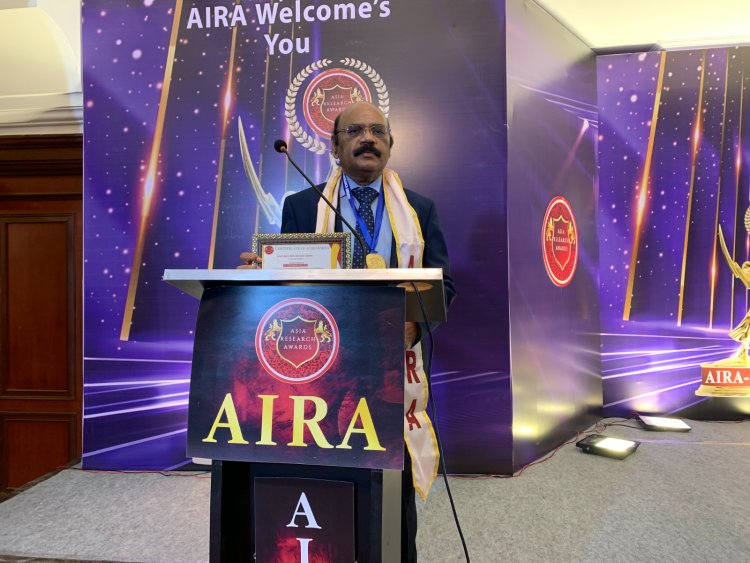 Dr. Lokeswara Rao Sajja, has been recognized with the prestigious Best Researcher Award in Cardiac Surgery