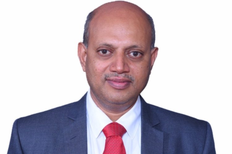 Dr. GV Basavaraja was Honored with the Eminent Doctor Personality Award 2024 For His Outstanding Contribution to Medicine and Healthcare