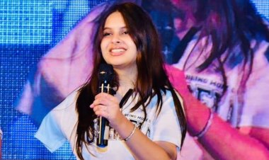 15-Year-Old Mumbai Girl Becomes Asia's Youngest Recipient And First In The World To Successfully Undergo Hand Transplant At Shoulder Level