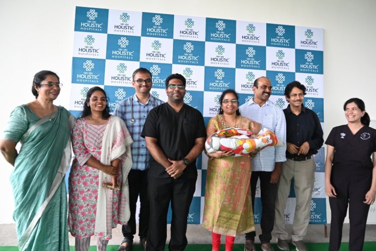 Sri Sri Holistic Hospitals Saves Premature Baby Born at Just 860 Grams”