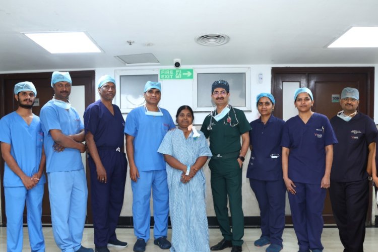 Main artery in a woman’s heart severely swollen