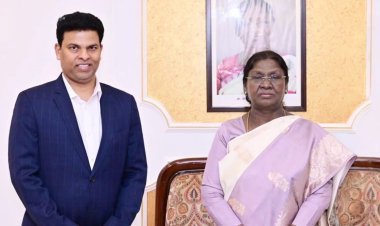 Renowned Surgeon Dr. Pradeep Kumar Sethi Meets Hon’ble President Droupadi Murmu