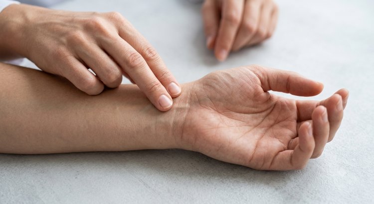 UNDERSTANDING HEART PALPITATIONS